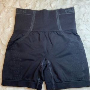 Gymshark short